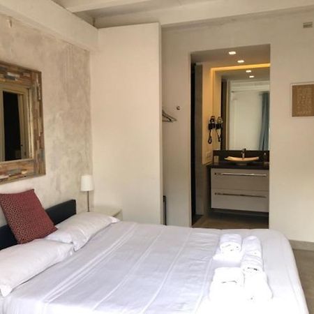 The Edwards Suites Сен Тропе Екстериор снимка