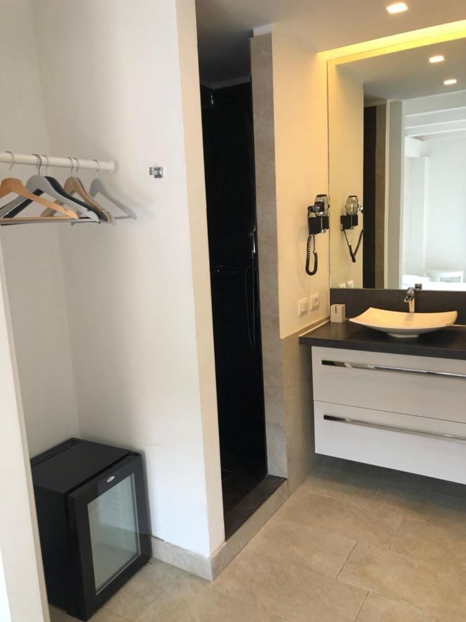 The Edwards Suites Сен Тропе Екстериор снимка